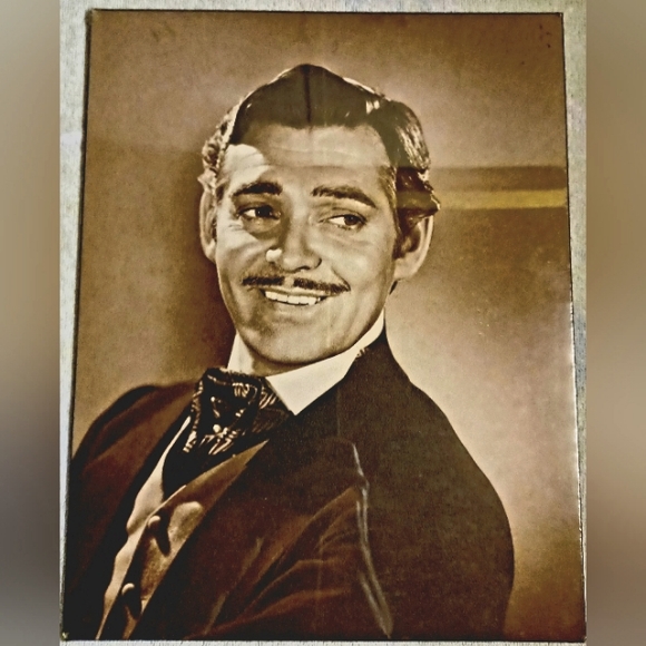 Clark Gable Bundle, Iconic Actor Photographs And Paper Dolls - Picture 3 of 10